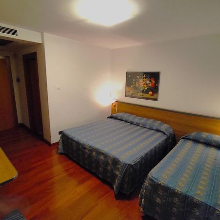 Hotel Luna Vigonovo  Luaran gambar
