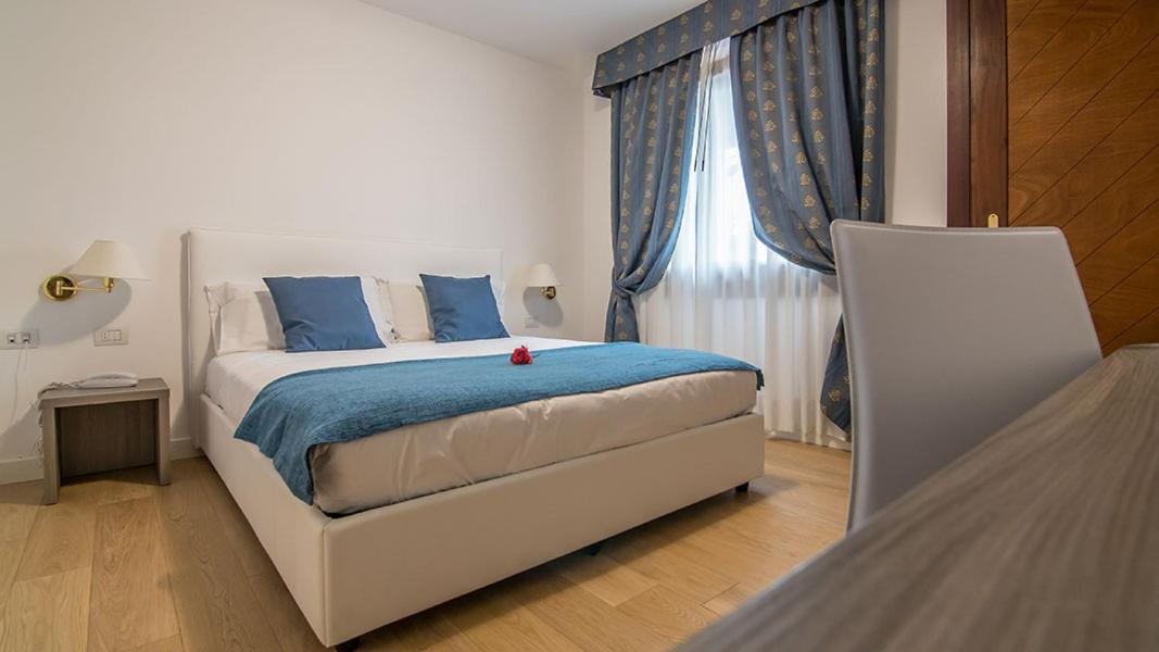 Hotel Luna Vigonovo  Luaran gambar